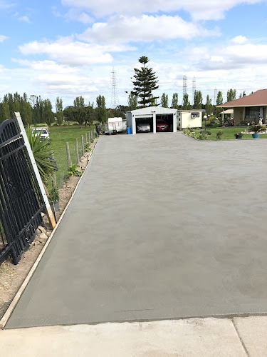 Aus & NZ Construction (vic) pty ltd in Springvale