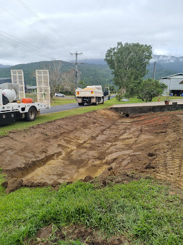 Dig Deep FNQ in Gordonvale