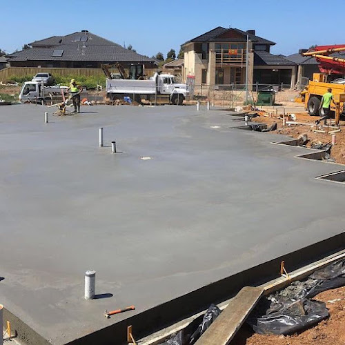 Nas Group Concreting in Reservoir