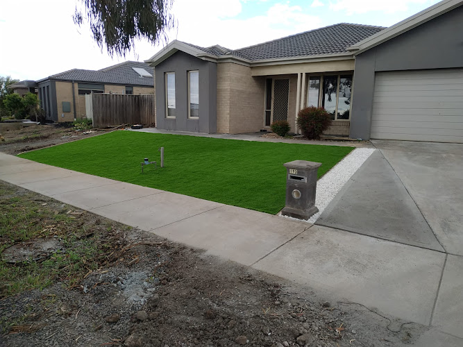 Stardeck Landscapers in Melton South