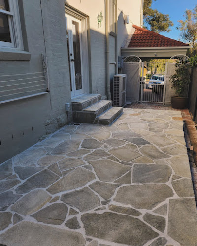 Woorndoo Gardens in Toongabbie